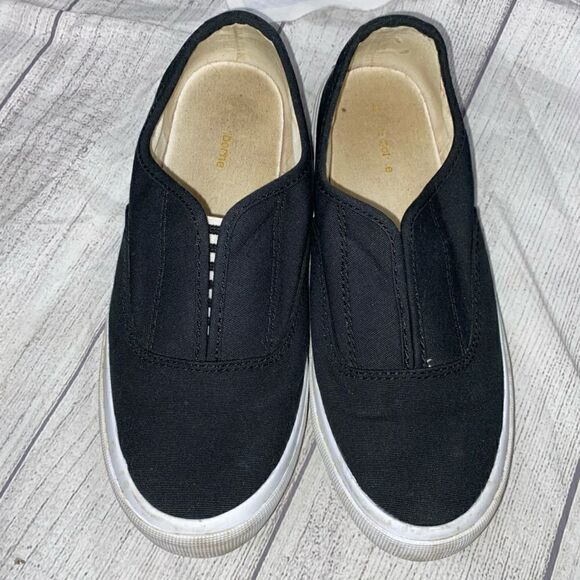Liz Claiborne slip on canvas shoe black  white soles sz 7.5 - Picture 6 of 6
